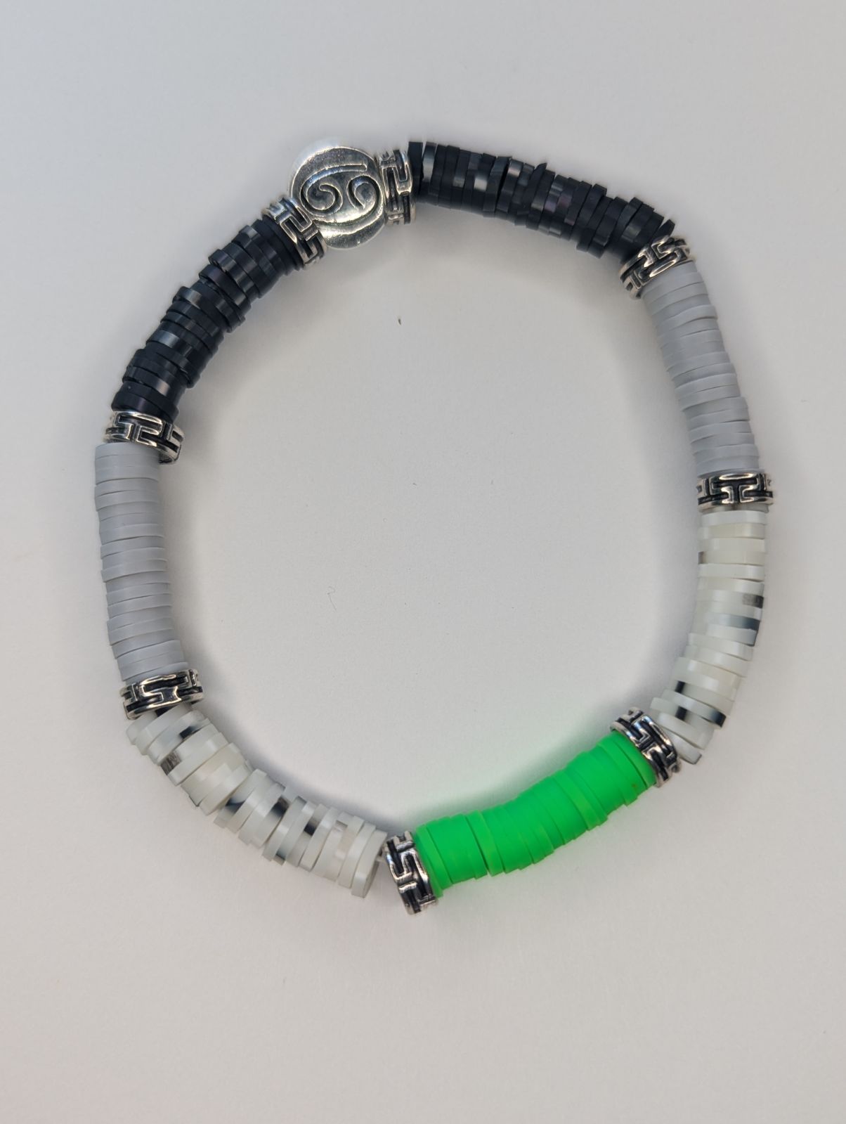 Agender Pride bracelet.