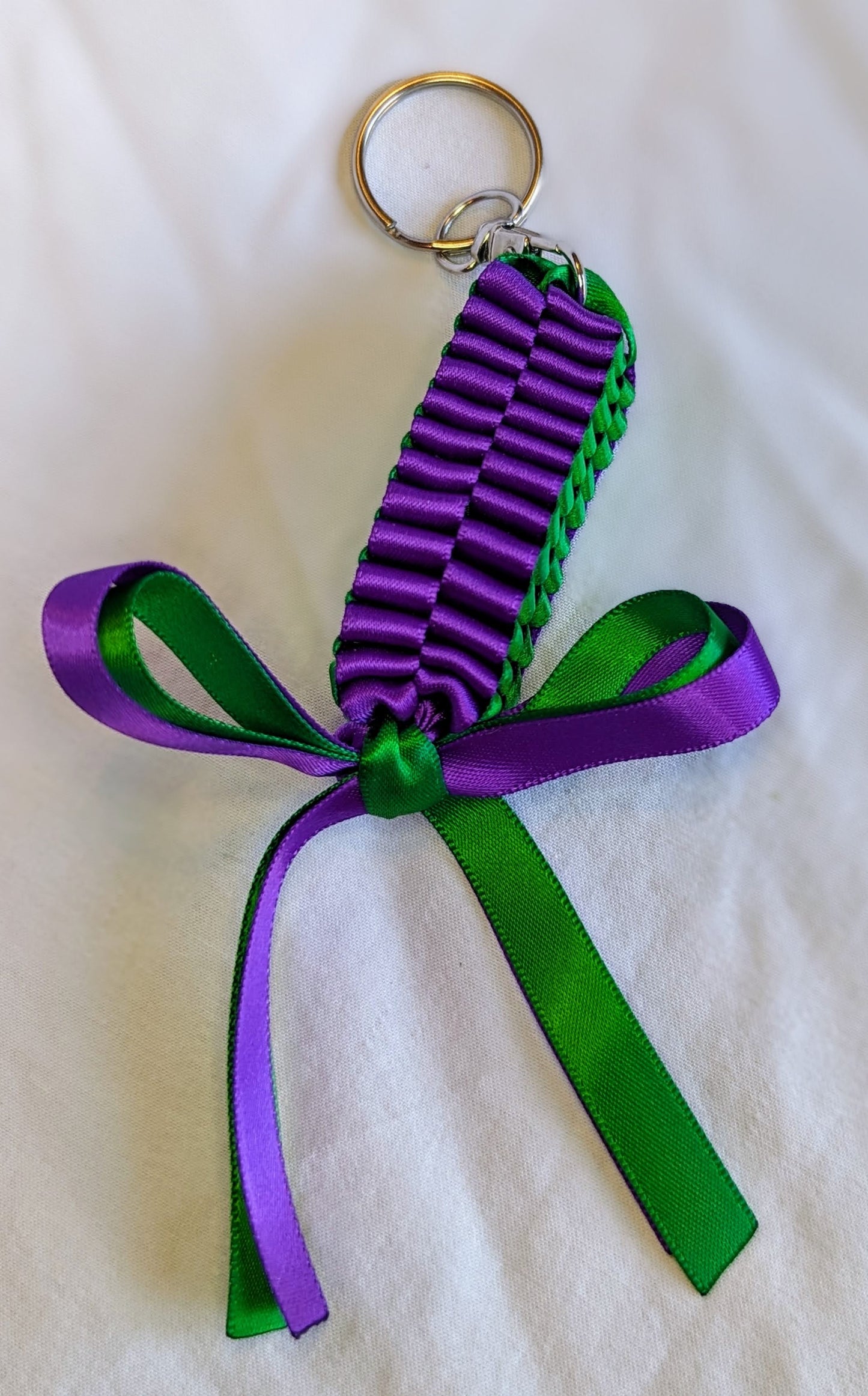 Ribbon Accordion Keychain